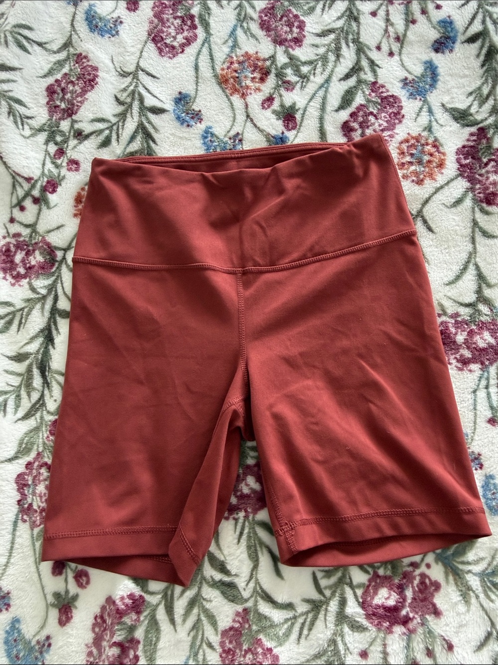 Yogalicious High-Rise Rust Red Bike Shorts